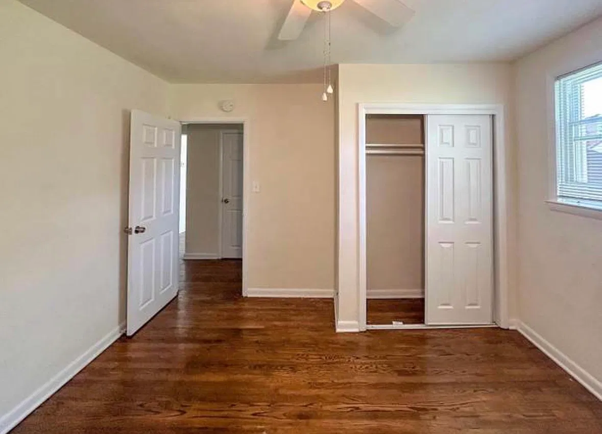 4804 Crosswood Ave — Photo 3