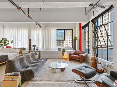 746 S Los Angeles St APT 301, Los Angeles, CA, 90014