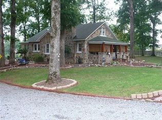 4116 N Center St, Hickory, NC 28601