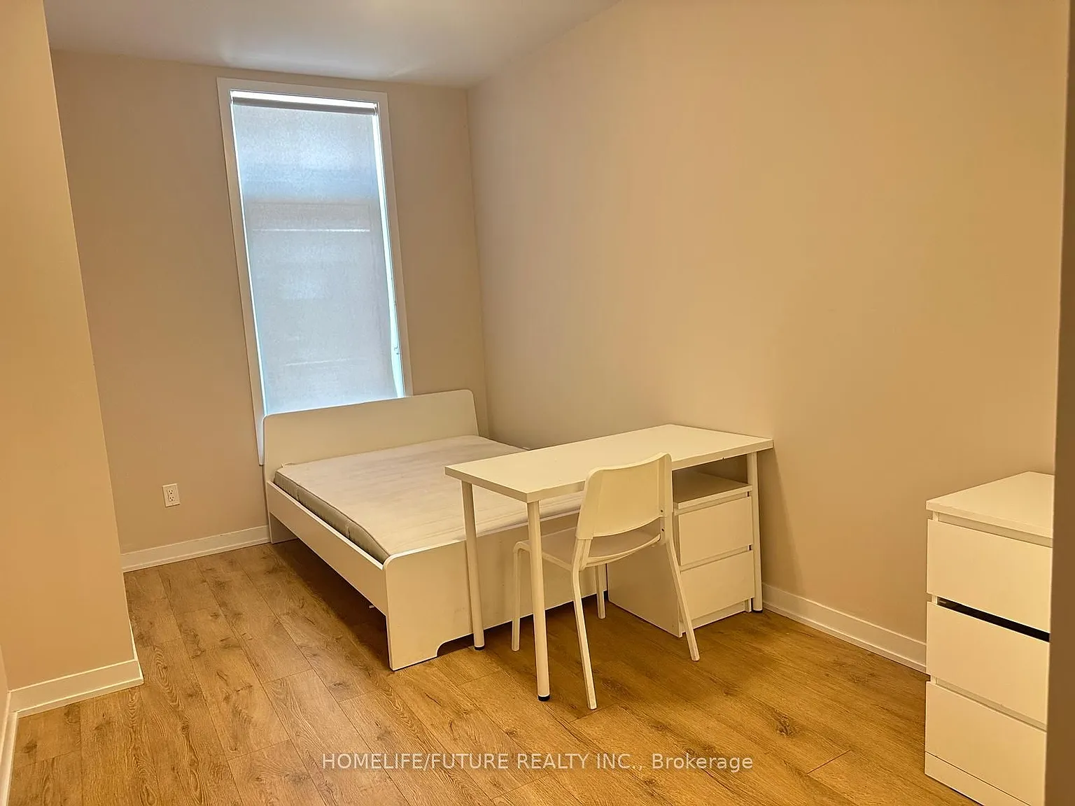 2 bed, $950 — Photo 2