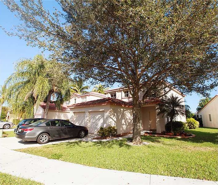 1st image of 4277 NW 1st Pl