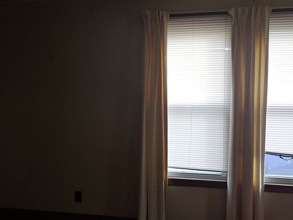 Living Room -south wall