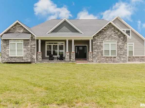 1712 Felts Dr, Marion, IL 62959