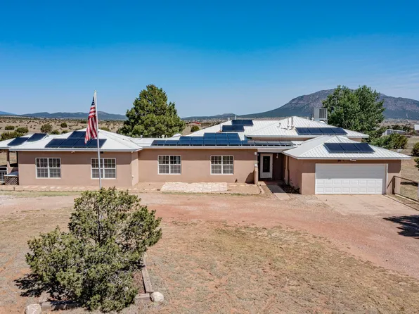 3 Bandolero Rd, Edgewood, NM 87015