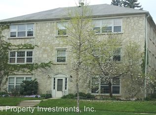 4244 N Wilson Dr APT 5, Shorewood, WI 53211