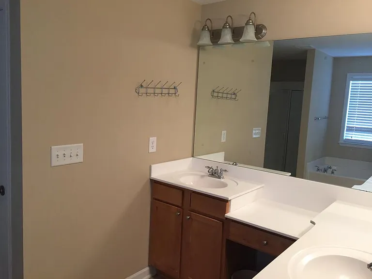 453 Misty Meadow Pl — Photo 10