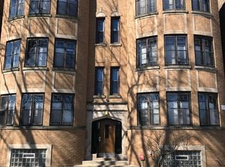 8142 S Saginaw Ave, Chicago, IL 60617