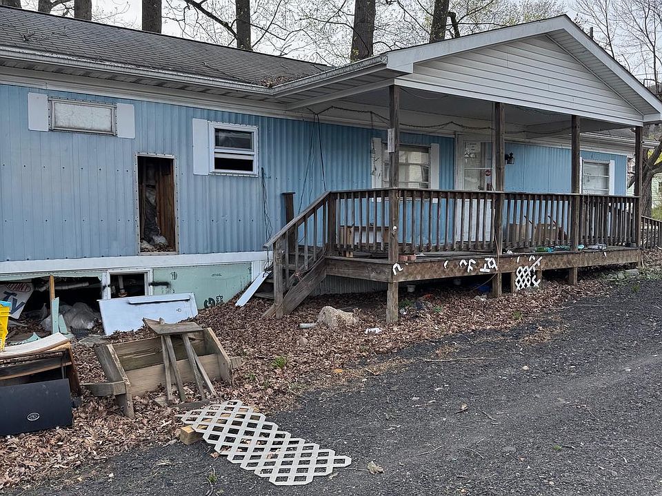 2nd image of 174 W Wiconisco Ave