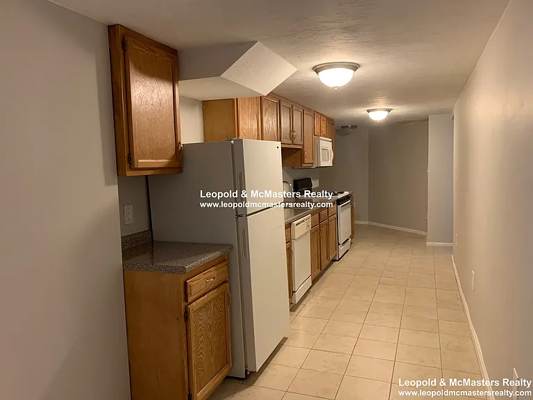 19 Linden St #3 — Photo 4