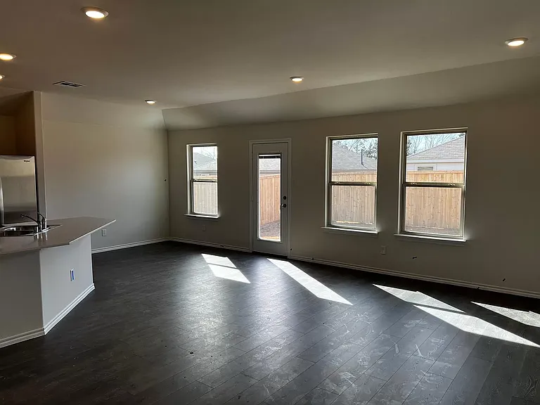 2304 Alamo Rd — Photo 19