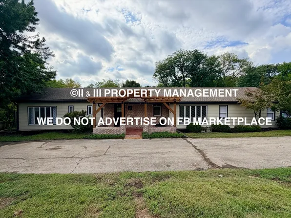 9730 State Line Rd, Leawood, KS 66206