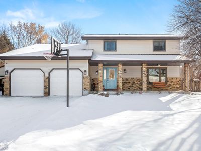 229 Prairiewood Dr S, Fargo, ND, 58103