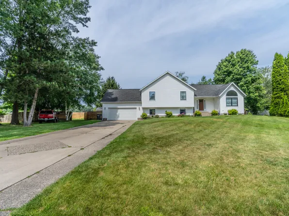 3647 Stephanie Ln, Muskegon, MI 49444
