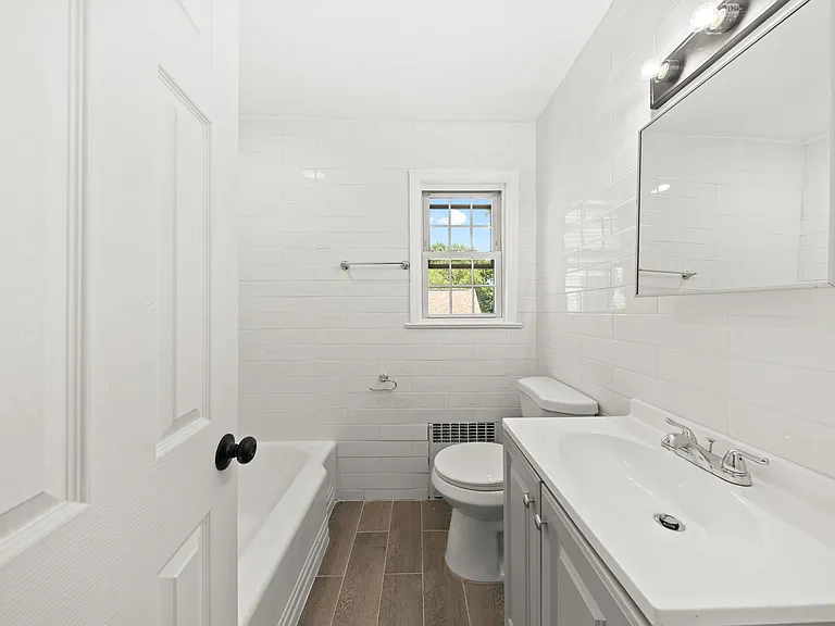 493 Beverly Rd #2 — Photo 14