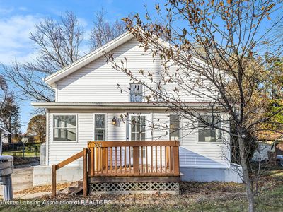 824 Pleasant St, Grand Ledge, MI, 48837