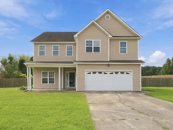 116 Spring Leaf Ln, Jacksonville, NC 28540