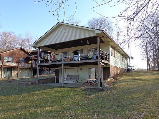 1st image of 1359 NE Santee Dr