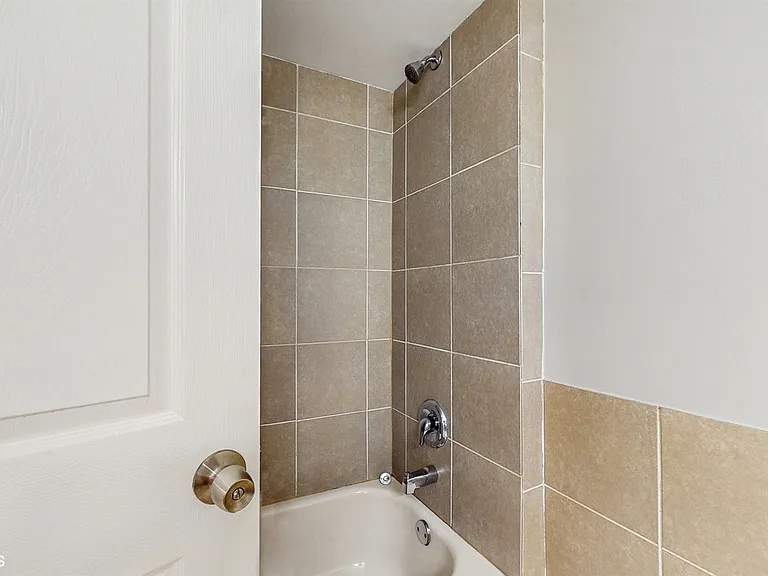 2701 S Hillock Ave #1 — Photo 26