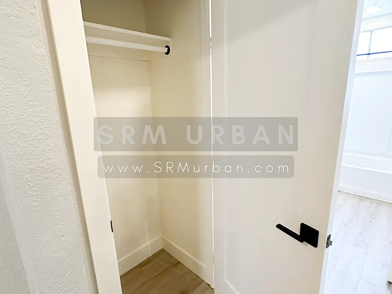 4528 56th St #5 — Photo 10