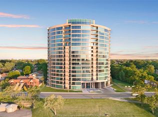 1225 Riverside Dr W #803, Windsor, ON N9A 0A2