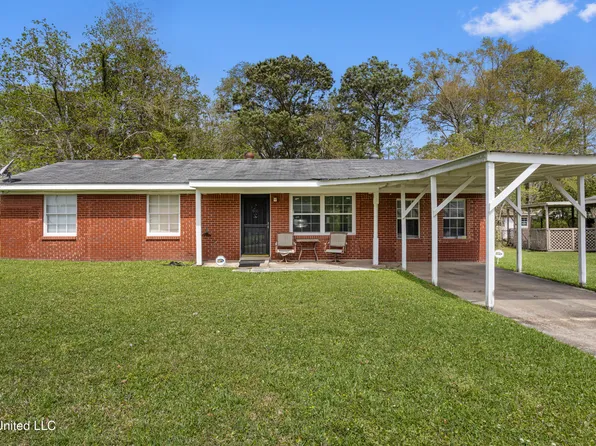 15401 Orleans Dr, Biloxi, MS 39532