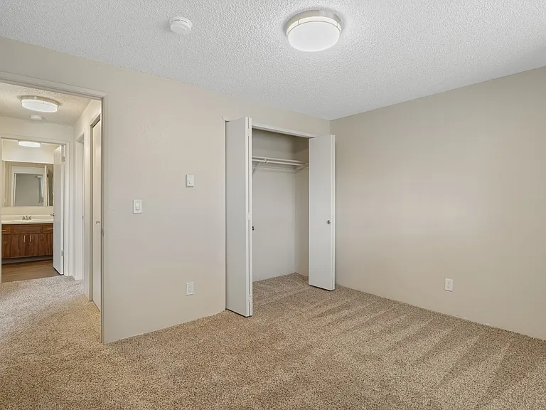2x1 Bedroom