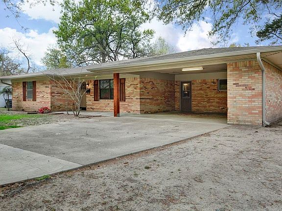 3rd image of 1906 Fairfax Dr