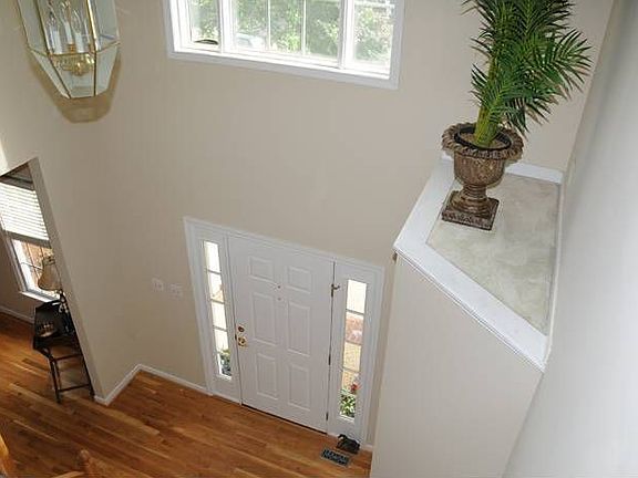 2nd image of 10924 Brunson Way