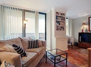 311 E 38th St APT 2C, New York, NY