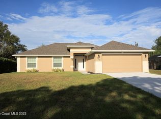 1541 Polynesian Ln, Sebastian, FL 32958