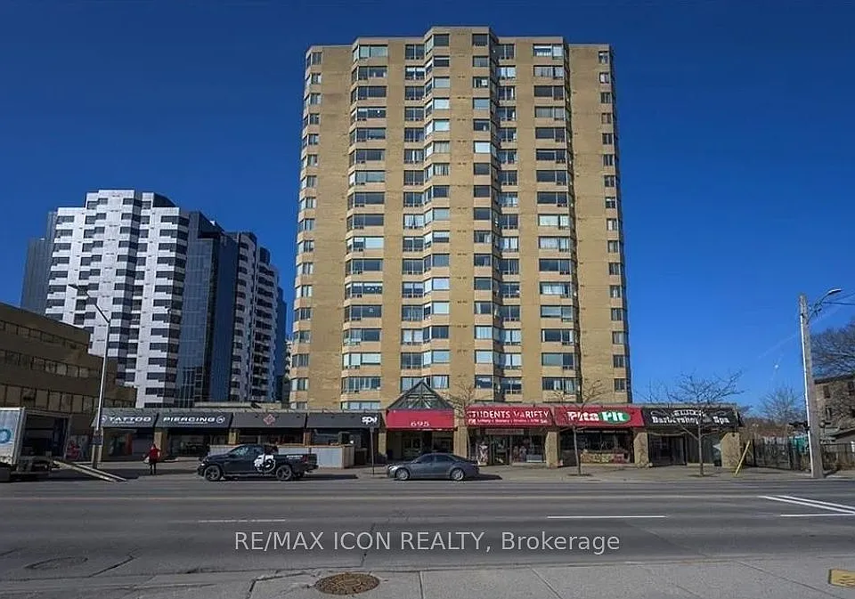 695 Richmond St #1211