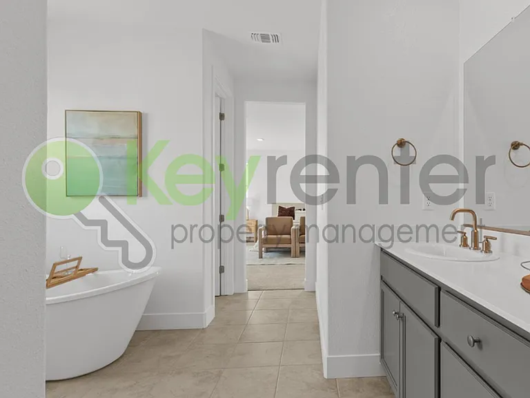4288 Crescent Way — Photo 37