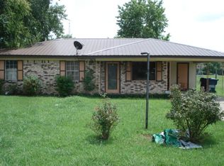 106 Barton St, Tallulah, LA 71282