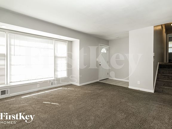 5th image of 6312 E 102nd St