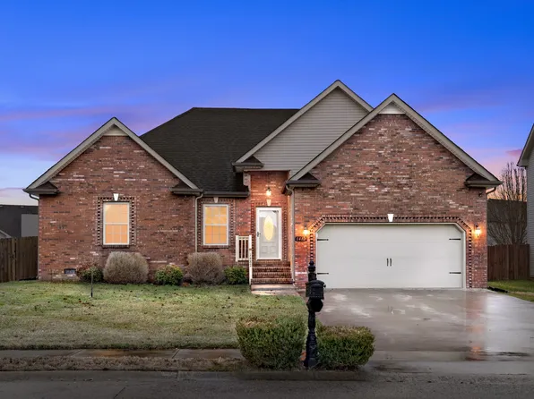 1482 Bruceton Dr, Clarksville, TN 37042