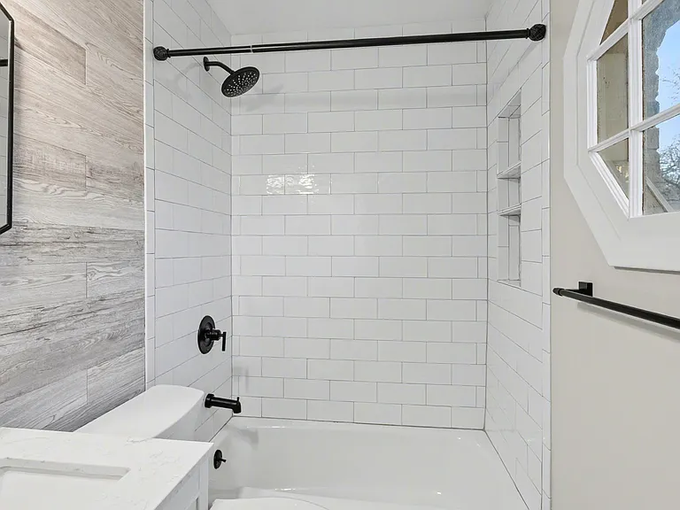 121 Jacksonian Dr — Photo 18