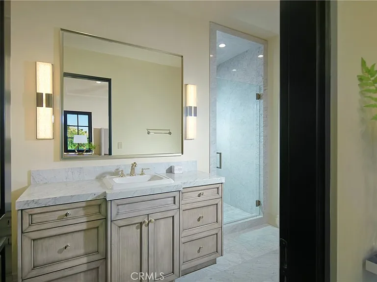 3 Del Mar — Photo 40