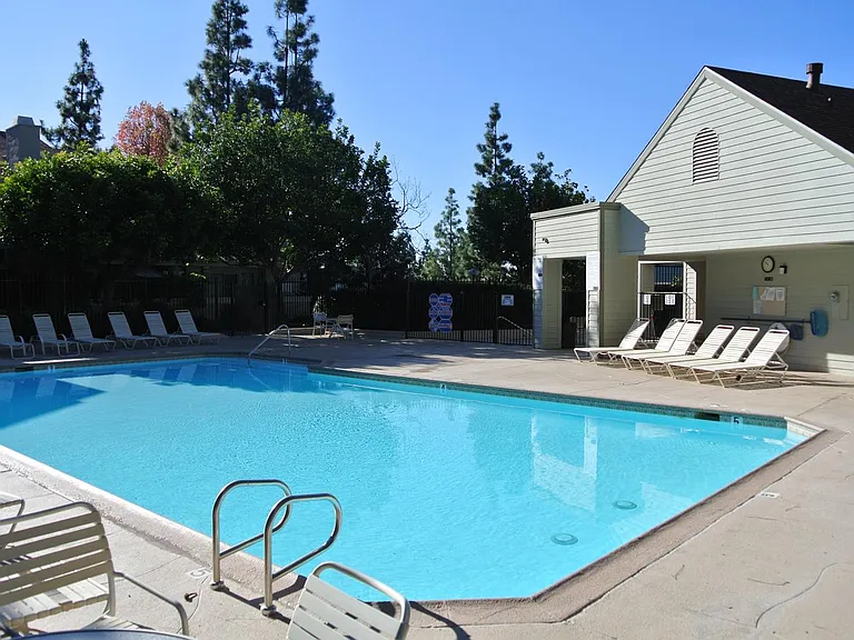 3181 Old Bridgeport Way — Photo 39
