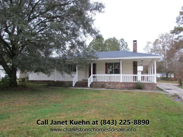 101 Lake Dr, Summerville, SC 29483
