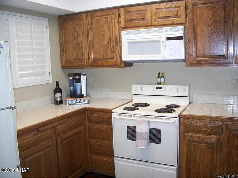 1402 McCulloch Blvd N #9 — Photo 21
