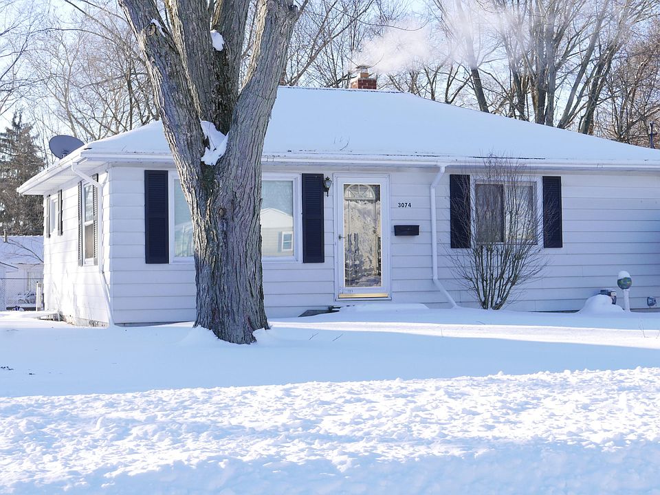 1st image of 3074 Brookmont Dr