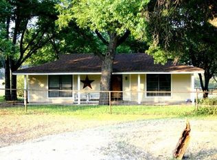 502 Holland Dr, Granbury, TX 76048
