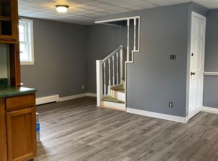 4 West St APT 6, Wrentham, MA 02093