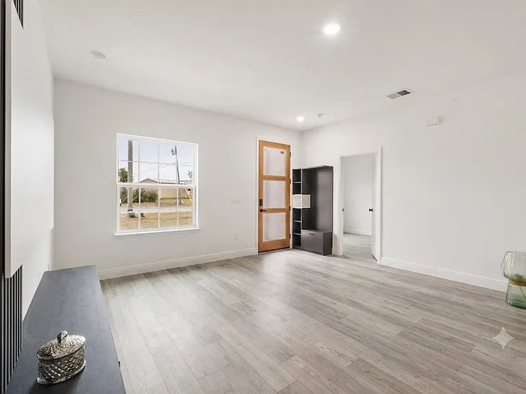 16074 SW 49th Court Rd — Photo 16
