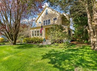 193 Ocean View Ave, Mystic, CT 06355