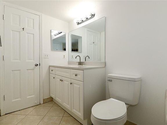 5th image of 9915 Sandalfoot Blvd APT 408