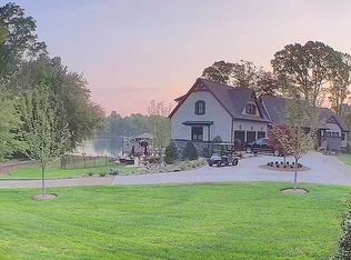 138 Stonemarker Rd, Mooresville, NC 28117