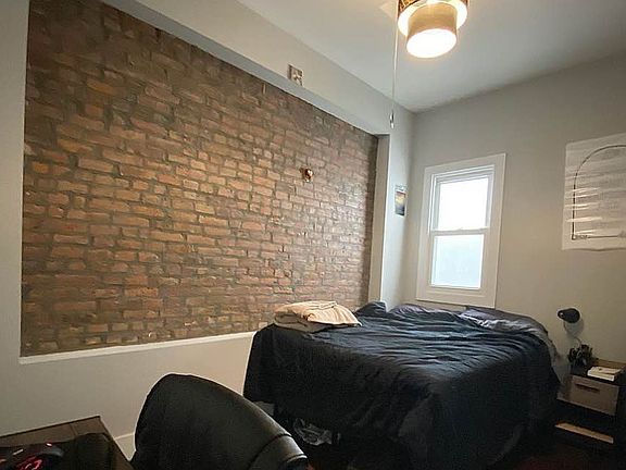 4th image of 173 Irving Ave APT 3L