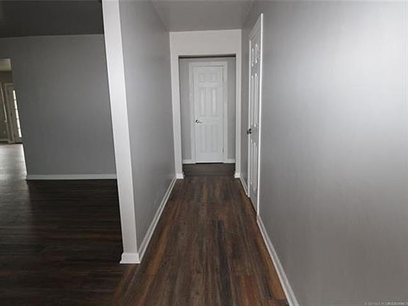 4th image of 6814 S 250th East Ave