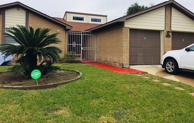 1st image of 12926 Susanna Ln